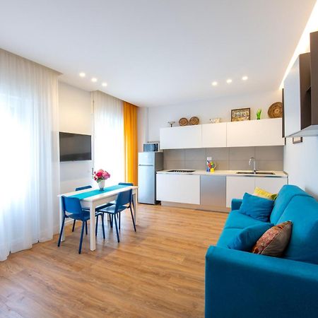 Shabby Chic Seaview Apartments Кастелламмаре-ді-Стабія Екстер'єр фото