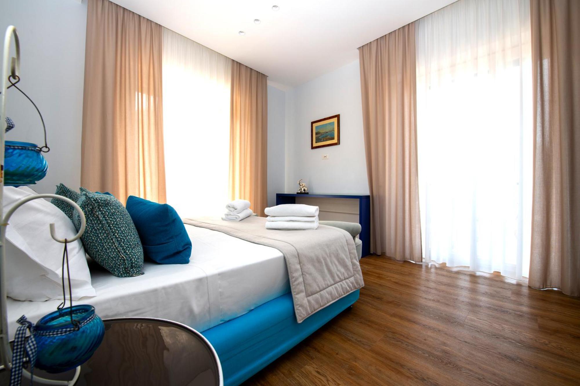 Shabby Chic Seaview Apartments Кастелламмаре-ді-Стабія Екстер'єр фото